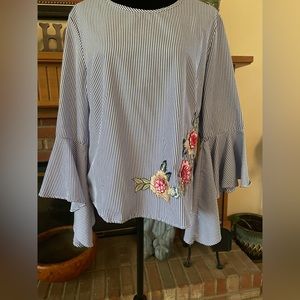 Striped blouse with ruffled bell sleeves – size medium